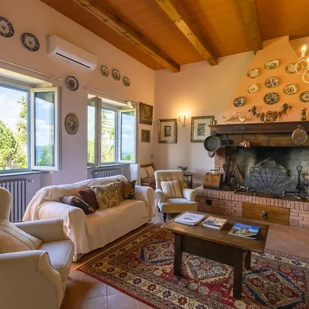Villa Montelucci Chianti Agrivilla *