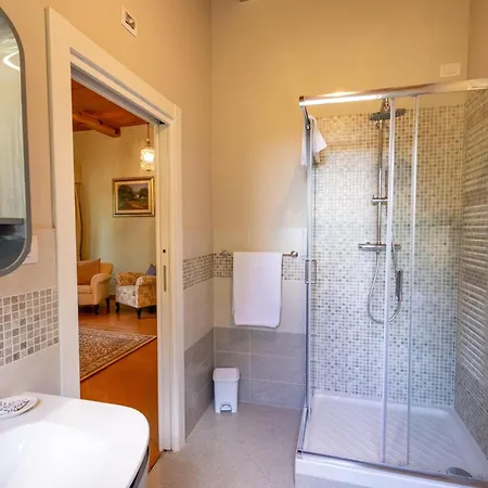 Montelucci Chianti Agrivilla Gaiole in Chianti